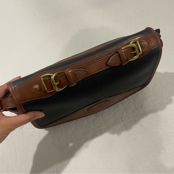 Vintage Dooney & Bourke AWL Carrier Shoulder Bag in Black with Burnt Cedar trim - Picture 11 of 14